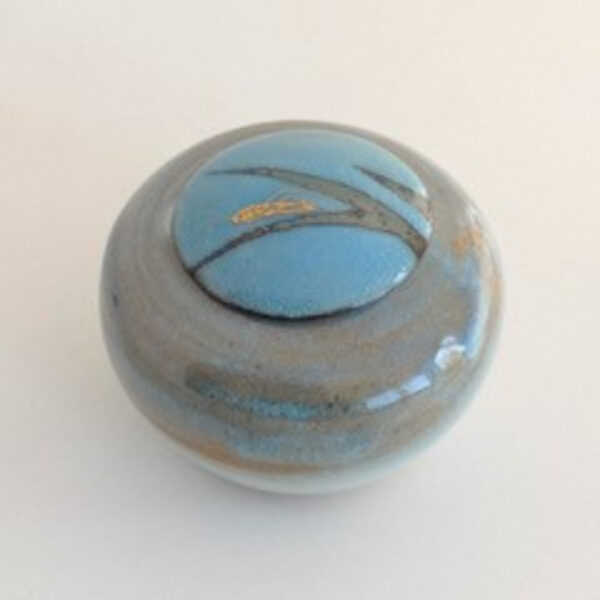 Small Grasshopper Lidded Vessel