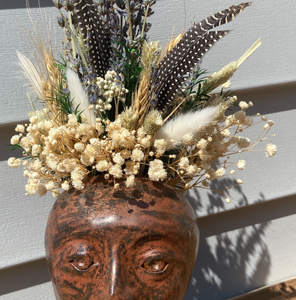 Blanche Face Vase